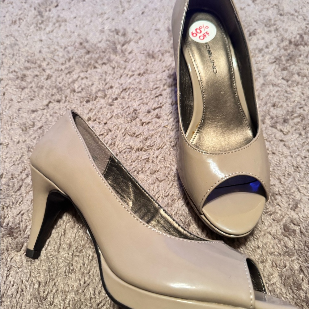 Elegant Peep Toe Heels - Cream